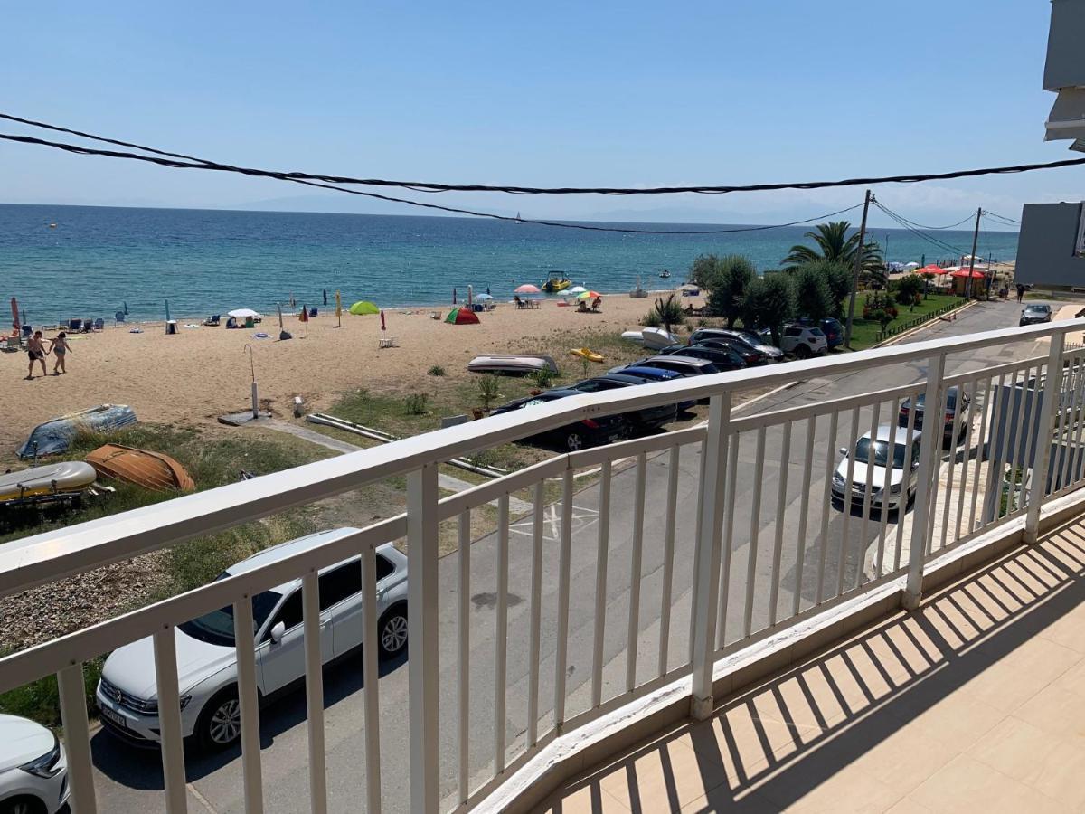 "Breeze" Front To The Sea - Hakidiki Villa Flogita Buitenkant foto