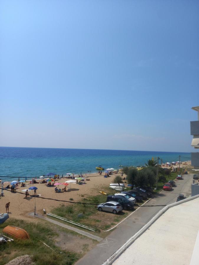 "Breeze" Front To The Sea - Hakidiki Villa Flogita Buitenkant foto